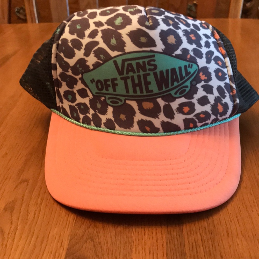 Vans off the Wall hat